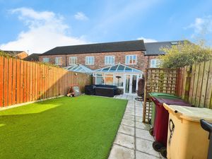 Rear- click for photo gallery